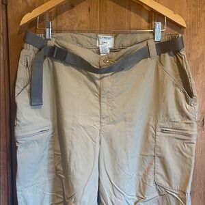 L.L. Bean womens capri pants